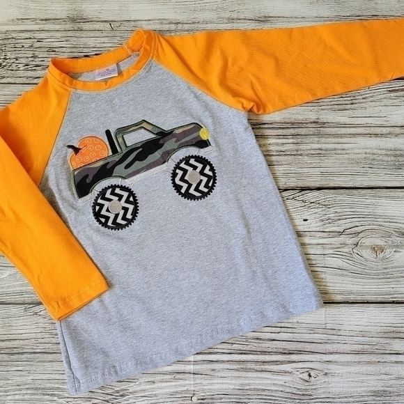 Pumpkin Patch Long-Sleeve Raglan Top NWT - Picture 2 of 6